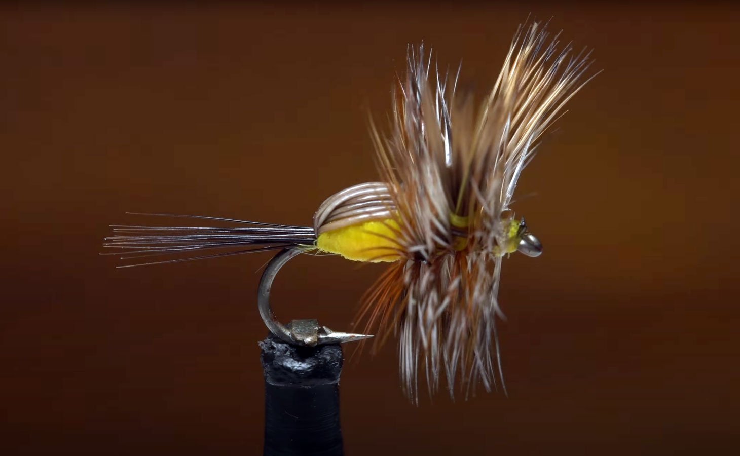 How To Tie A Size 16 Yellow Humpy | MidCurrent