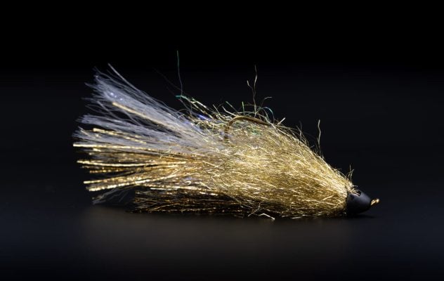 Tying the Glitter Minnow